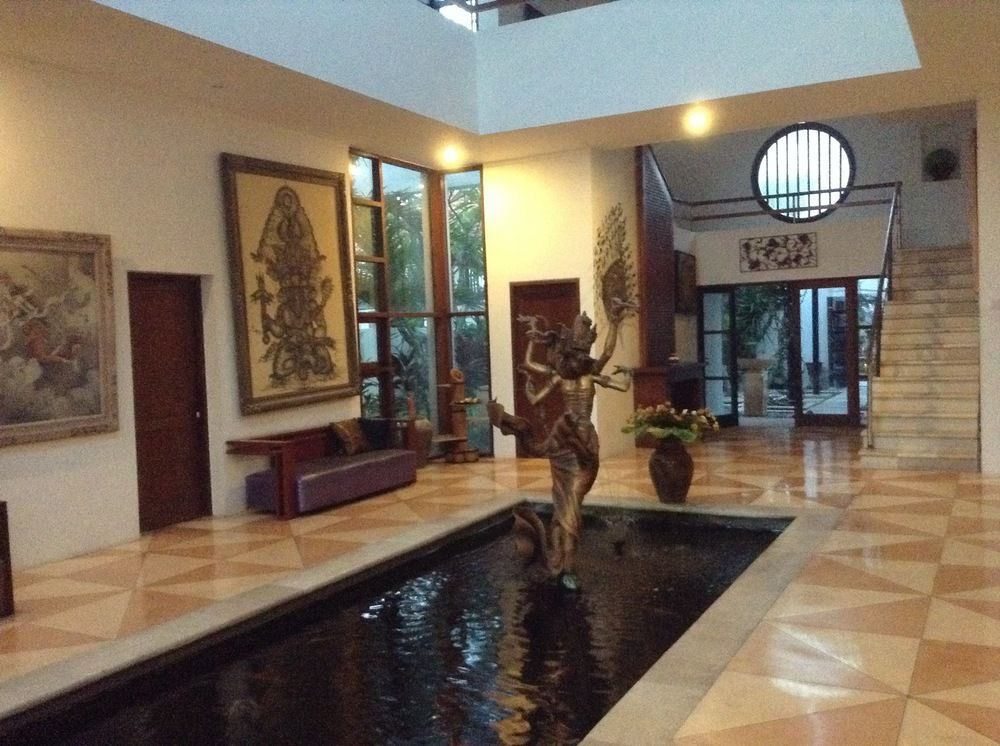 Suarti Resort, Villas & Gallery Ketewel 外观 照片