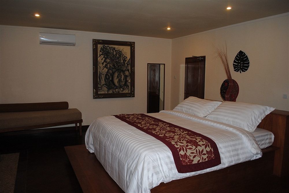 Suarti Resort, Villas & Gallery Ketewel 外观 照片